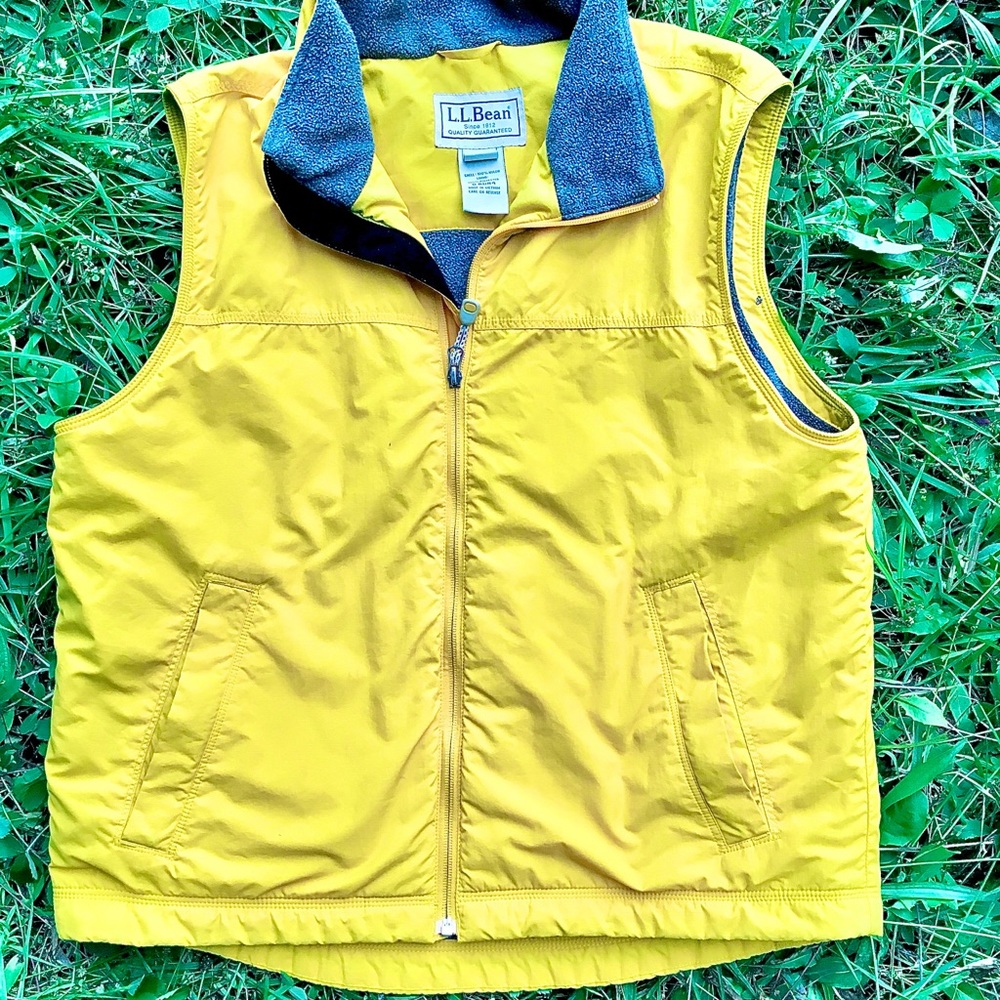 L.L.Bean men’s medium yellow vest
